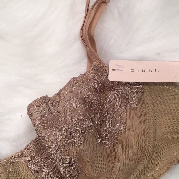 34 B bra bundle nude - Picture 6 of 8